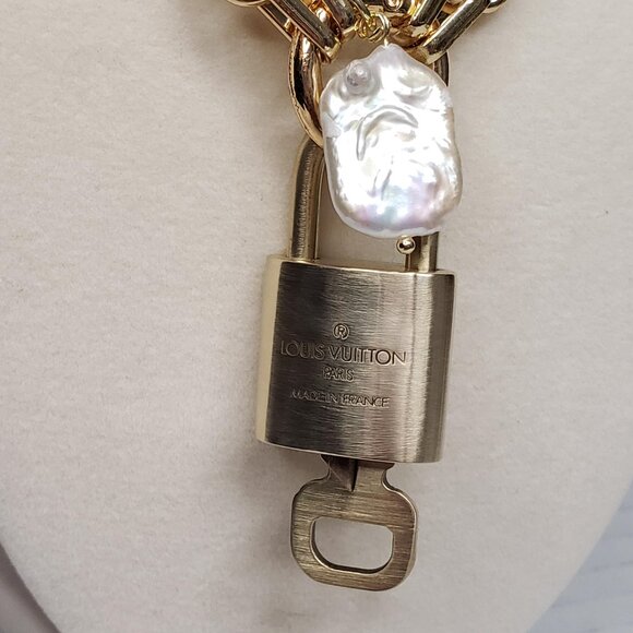 Authentic Louis Vuitton Lock & Key w/ Unbranded Stainless Steel Chain Necklace - Picture 4 of 14
